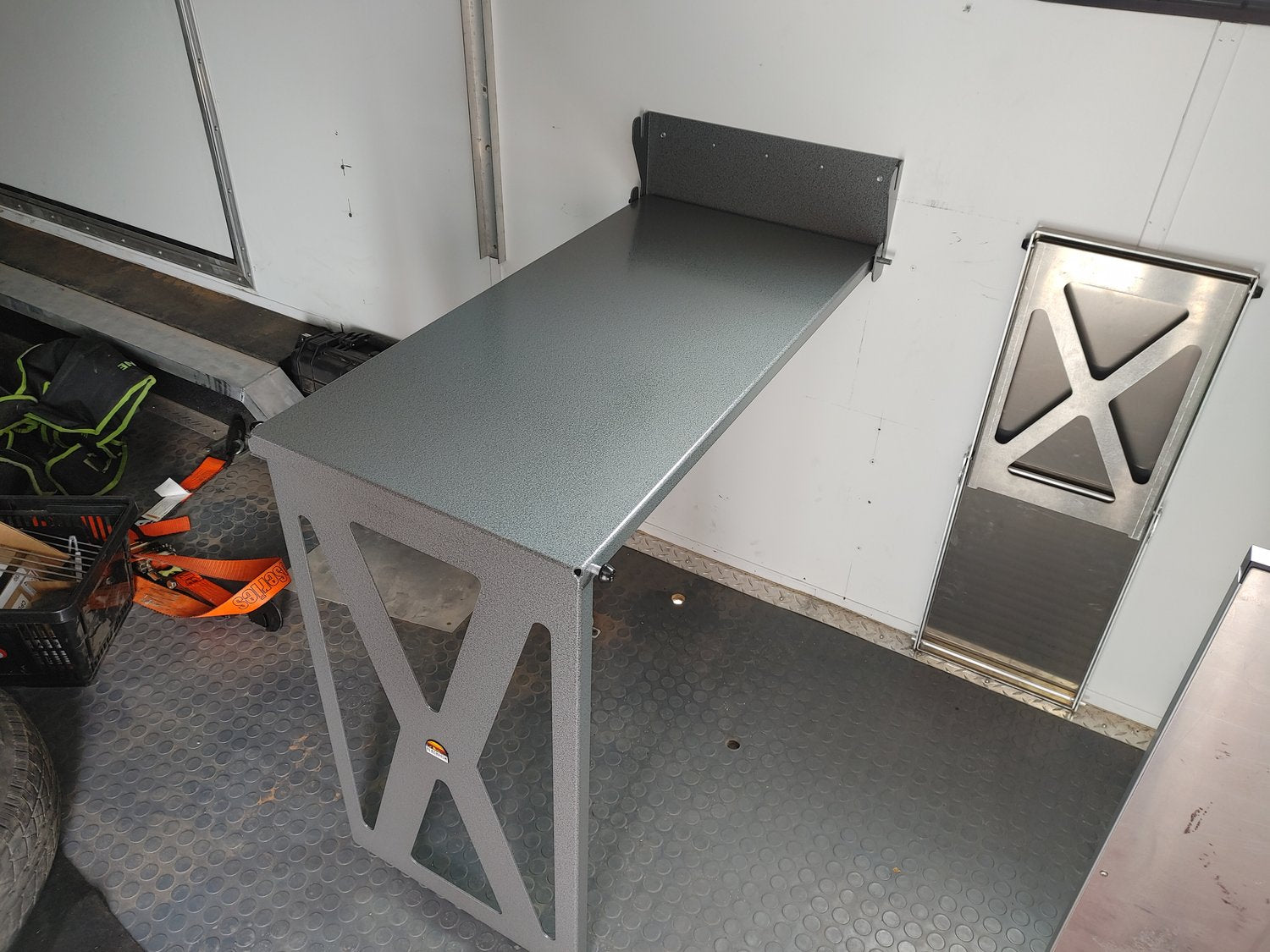 Trailer Table - FREE SHIPPING – Blackfish Fabrication